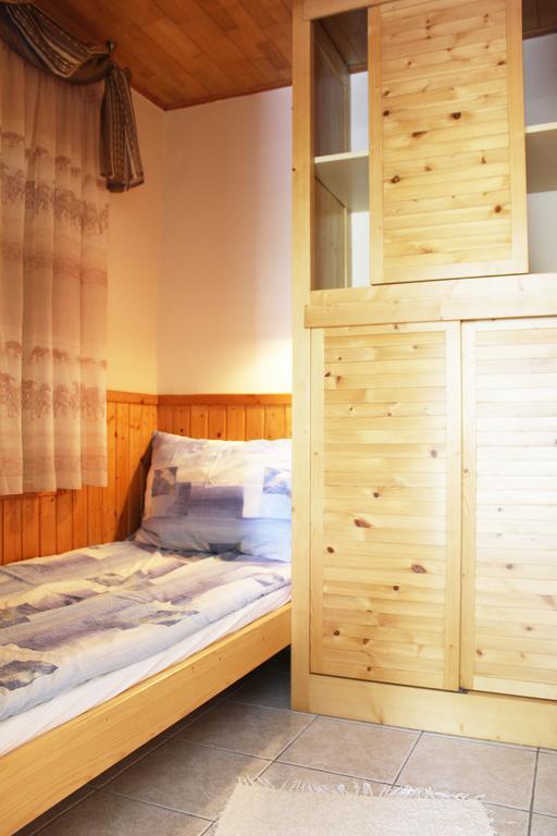 Parton Villa Apartments Fonyód 客房 照片
